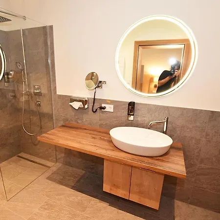 Lebzelter ستراسوالكن