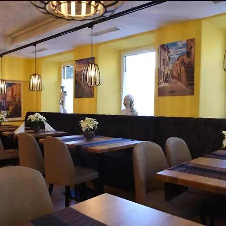 Lebzelter Guest house